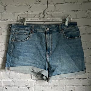 American Eagle Outfitters Stretch Mom Jean Shorts Size 16